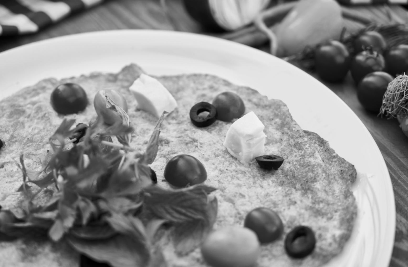 Учасники майстер-класу готують дієтичні страви на сучасній кухні